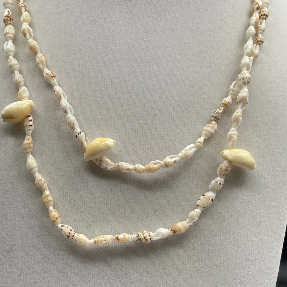 Vintage Long Puka‎ Whelk Shell Necklace Boho Beach Jewelry Natural Cream